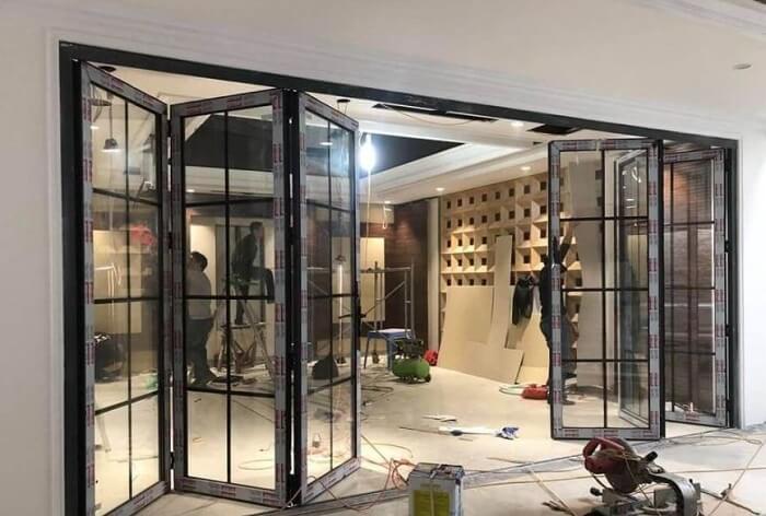 Nhân viên thiết kế, thi công chuyên nghiệp, có tay nghề cao