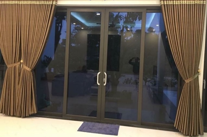 Cửa nhôm xingfa hệ 93