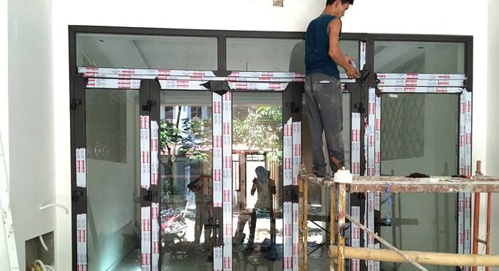 Lợi ích của việc chuyển đổi đơn vị đo lường trong nhôm kính